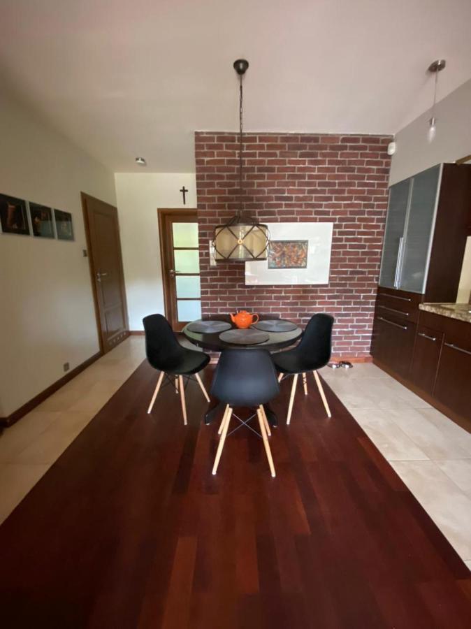 Niewielki Pokoj Jedno Lub Dwuosobowy W Duzym Mieszkaniu W Gdansk Wrzeszcz Ul Smoluchowskiego Kolo Akademii Medycznej - Cooliving Exteriér fotografie